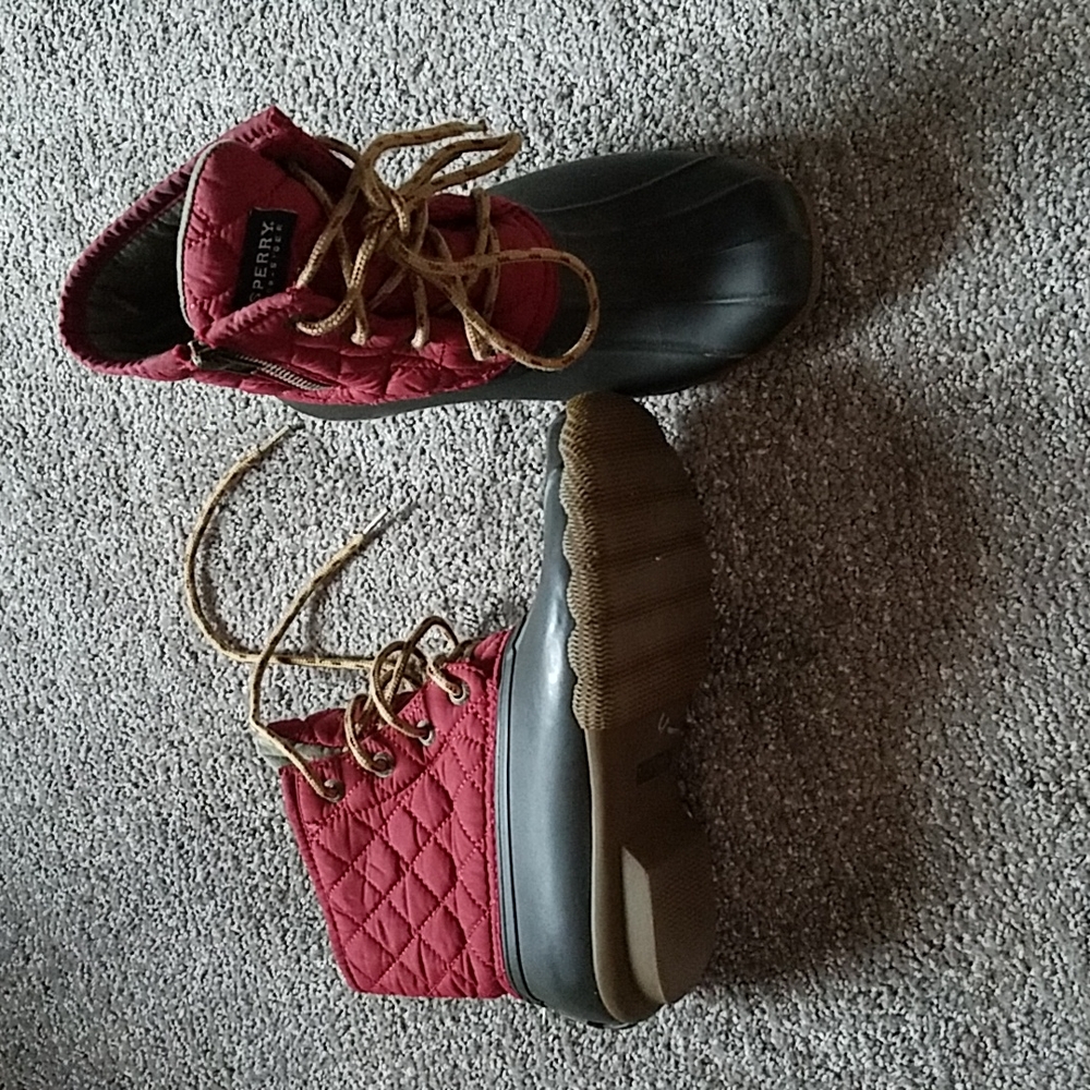 Sperry size 5 topsider boots